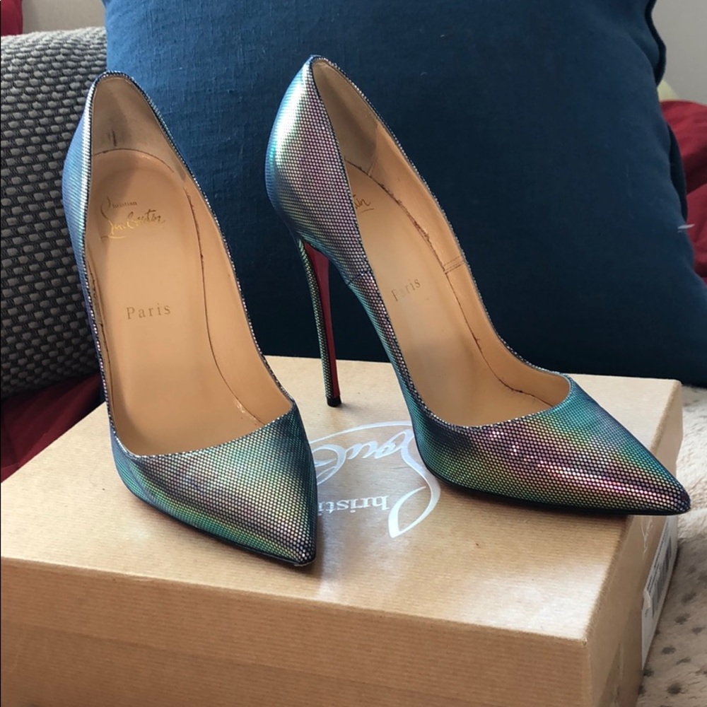 💯Christian Louboutin Rainbow Python So Kate 120mm
